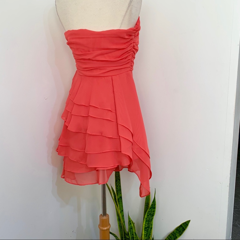 LIKE NEW ARDEN B COCKTAIL DRESS - Picture 4 of 7